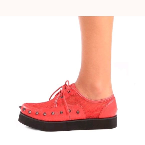 ❤HOST PICK ❤crimson leather "love lace" creepers - Picture 3 of 6
